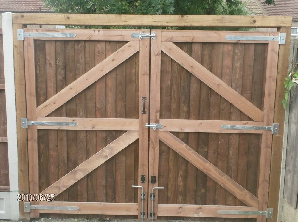 Framed, ledged and braced wooden double gates built by Ryan Fencing